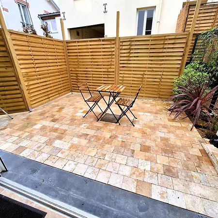 Lilas Avec Terrasse Au Calme * Montreuil (Seine-Saint-Denis)